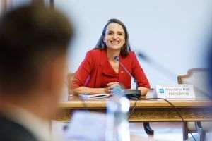 Ţoiu şi Djuric au discutat reluarea legăturii feroviare România-Serbia şi impactul secetei pe Dunăre